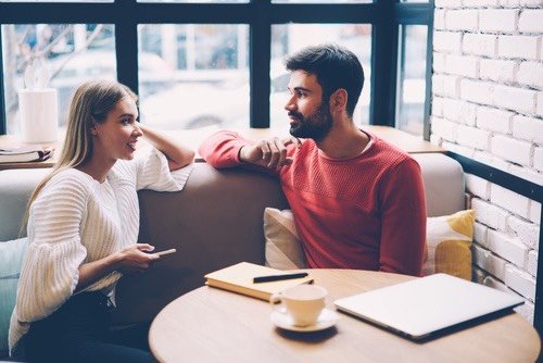 Cách nói chuyện tâm lý với con gái hiệu quả